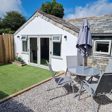 The Old Pottery 2 Person Dog Friendly Cottage Delabole Eksteriør billede