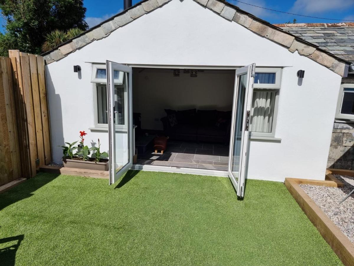The Old Pottery 2 Person Dog Friendly Cottage Delabole Eksteriør billede